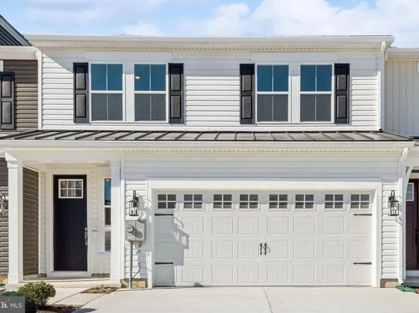 20512 Spyglass Cir, Georgetown, DE 19947