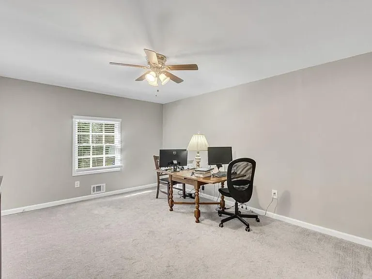 1352 Lockhaven Cir SW — Photo 20
