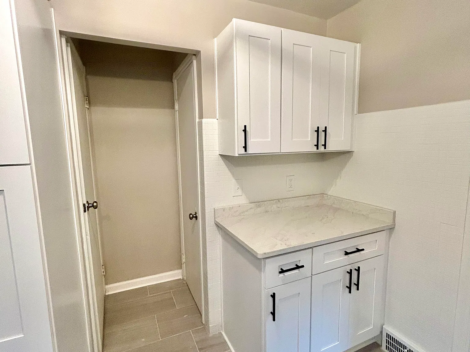 3 bed, 1350 sqft, $1,700 — Photo 3