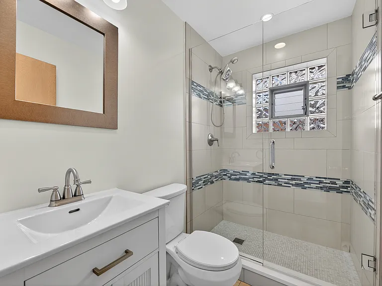 8312 W Summerdale Ave #2 — Photo 8