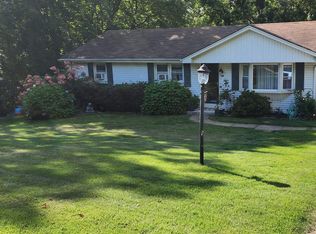 20 Thornbush Rd, Mansfield Center, CT 06250