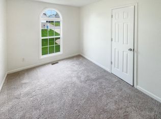 2210 Sunset Dr, White Bluff, TN 37187