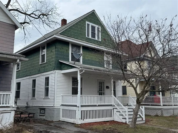16 Goodelle Ter, Geneva, NY 14456
