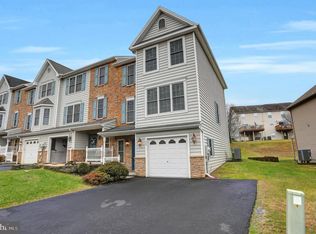 483 Sunday Dr, Harrisburg, PA 17111