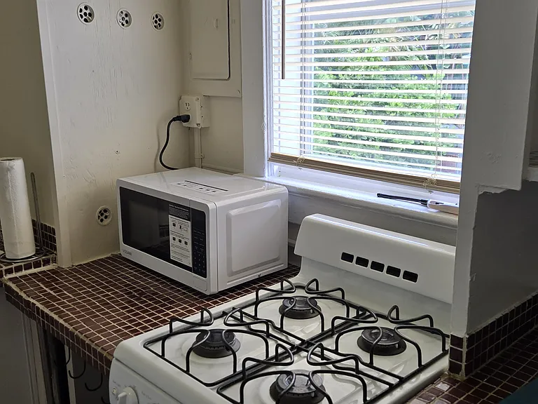 1836 Jackson St #12 — Photo 38