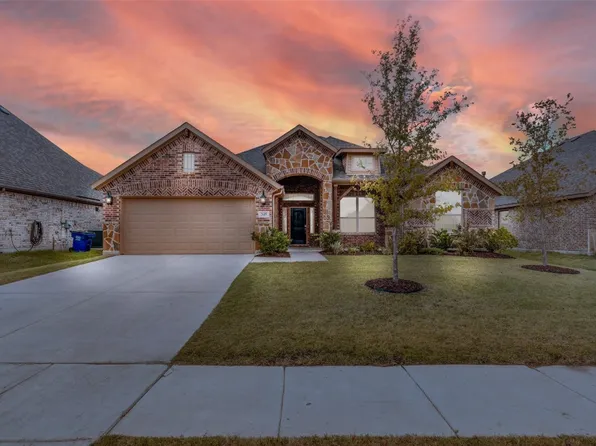 345 Delaford Dr, Forney, TX 75126