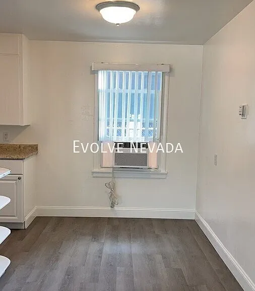 2 bed, 1.0 bath, 948 sqft, $1,795 — Photo 8