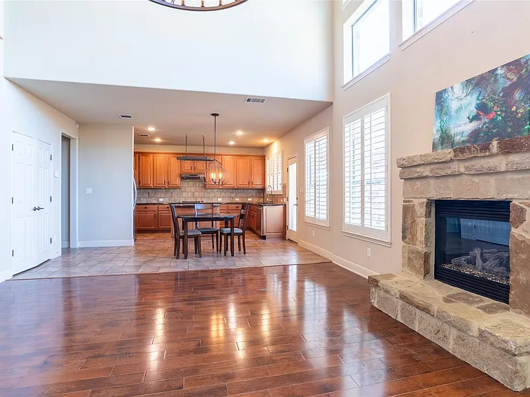 1898 Long Bow Dr — Photo 9