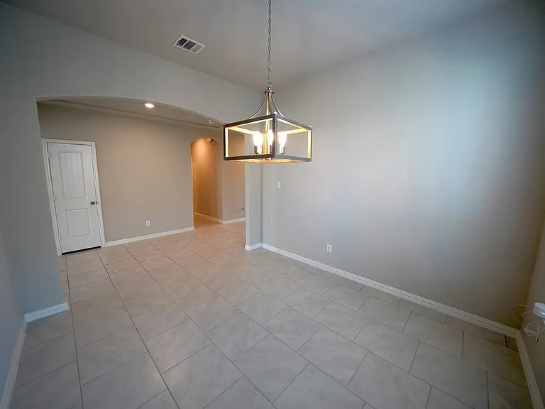 723 Gallorette Blf — Photo 16