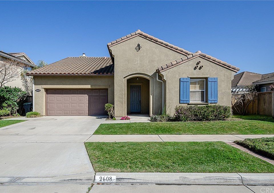 1st image of 2608 S Logan Dr