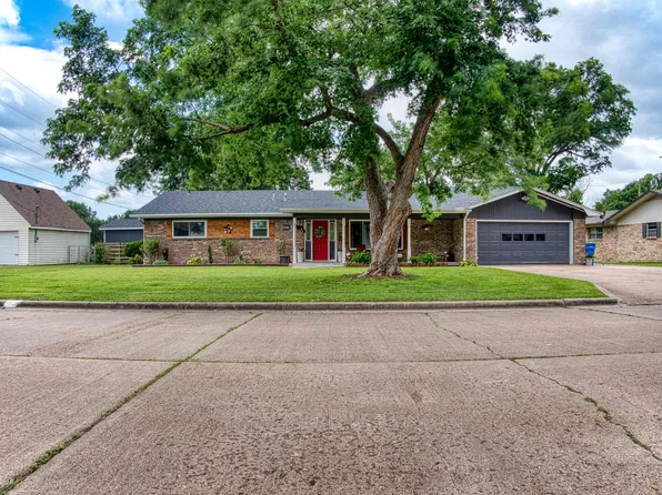 1510 15th Ave NE, Miami, OK 74354