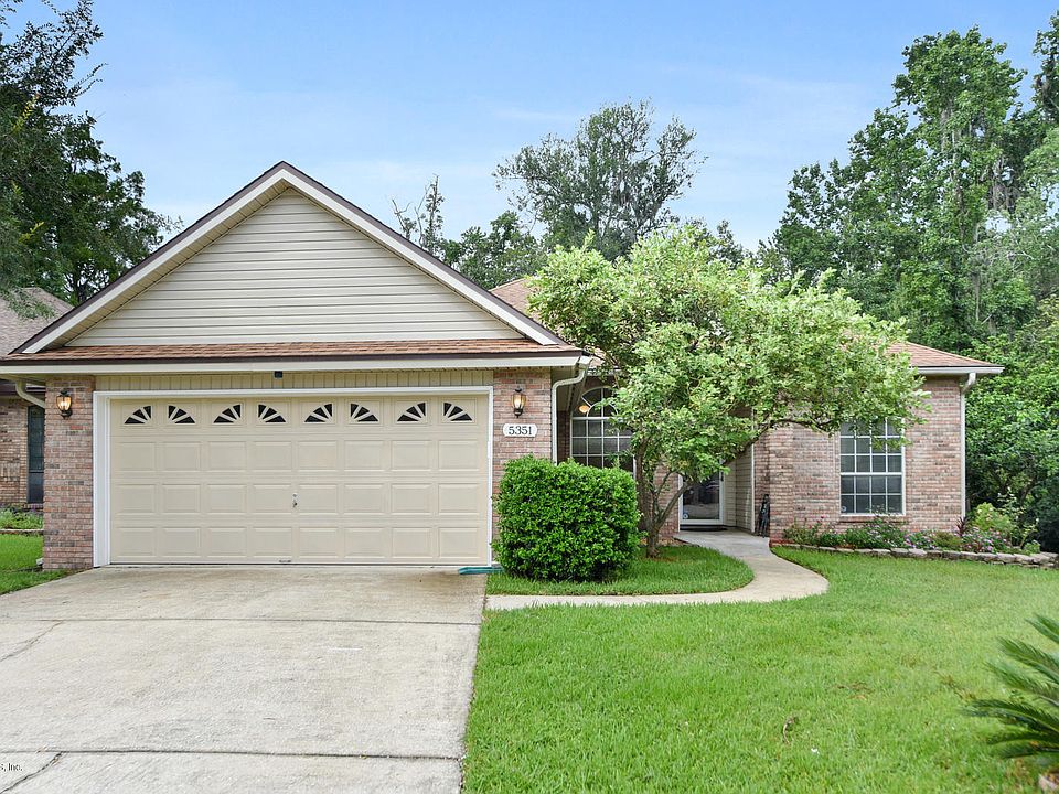 1st image of 5351 Oxford Crest Dr