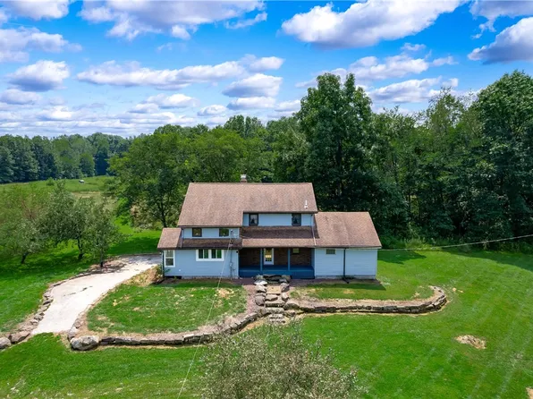 358 Hoopenhobe Ln, West Middlesex, PA 16159
