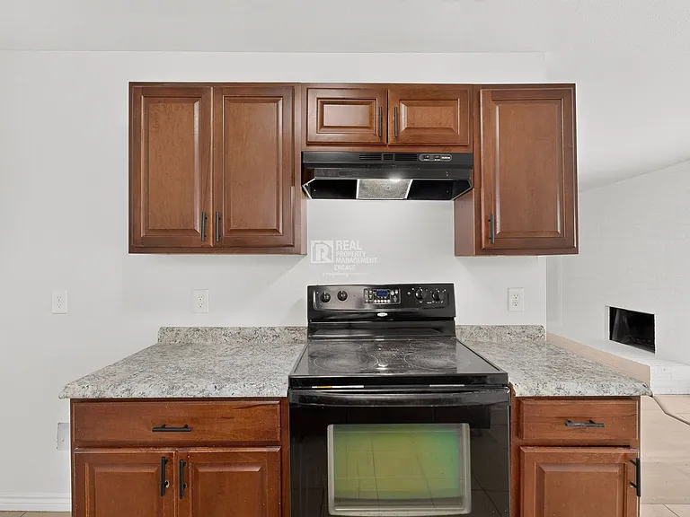 5620 Norris St — Photo 14