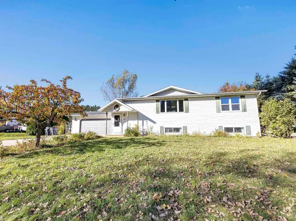 337 Sacramento St, Berlin, WI 54923