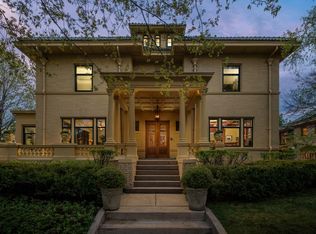 1005 Mount Curve Ave, Minneapolis, MN 55403