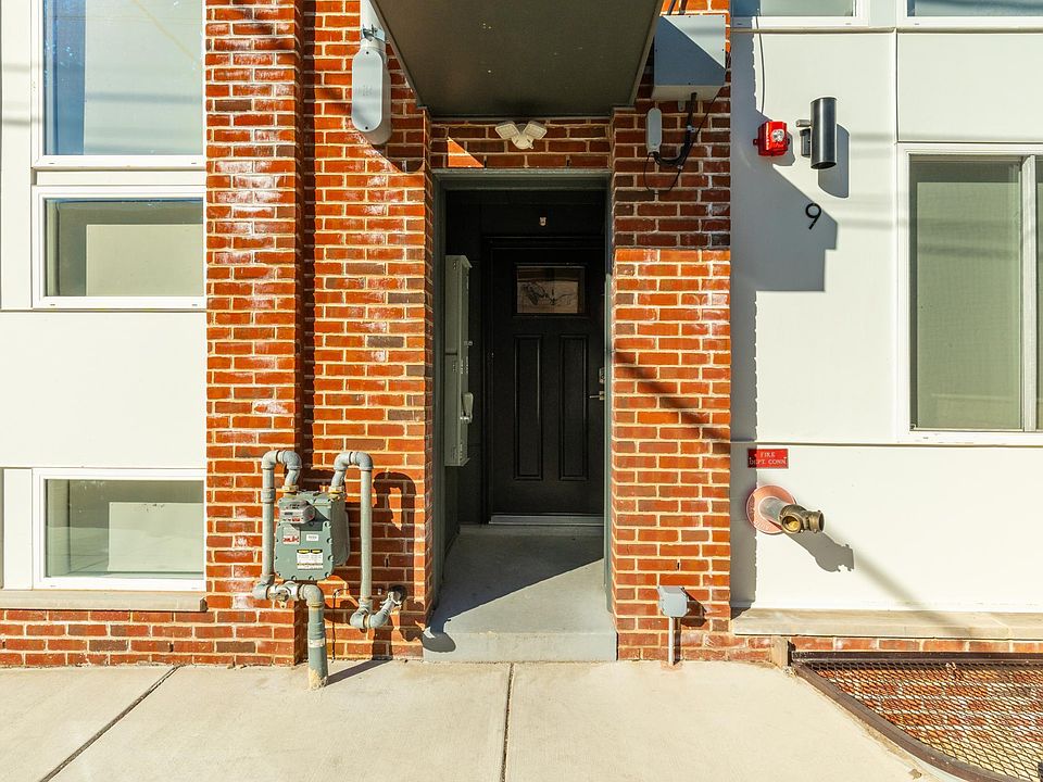 1st image of 1500 N Randolph St #13A