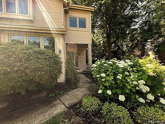 2nd image of 8767 Townsend Dr