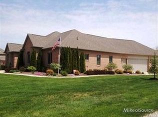 4863 Sandhill Rd, Almont, MI 48003