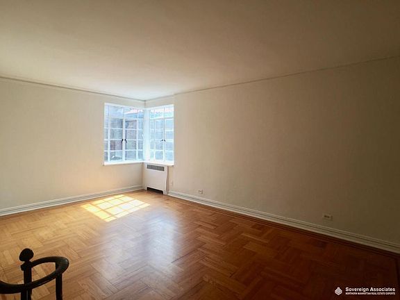 2nd image of 101 Cooper St APT 1D