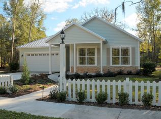 9398 Greenways Ln, Fanning Springs, FL 32693