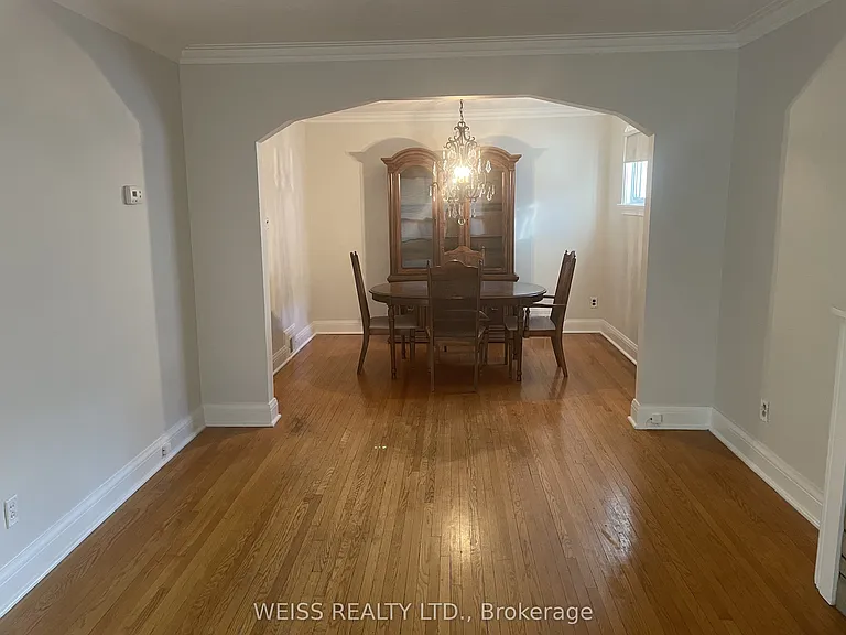 10 Danesbury Ave — Photo 6