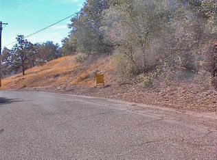 748 Rosemary Ln, Squaw Valley, CA