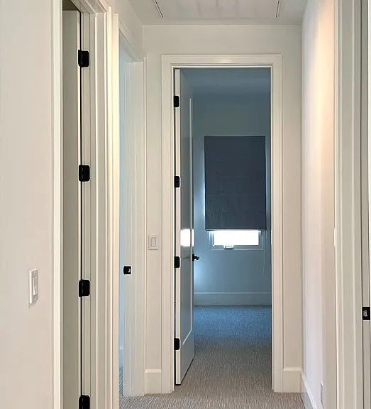 105 Sky Hts — Photo 2