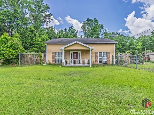 4394 Holley Road, Lizella, GA 31052