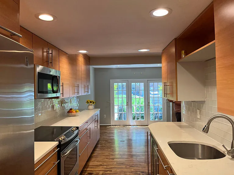 Kitchen (view from dining room)