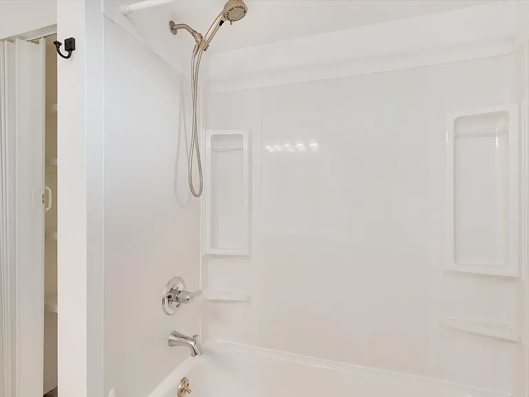 2516 Xavier St — Photo 32