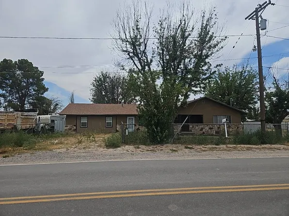 4003 Jones St, Carlsbad, NM 88220