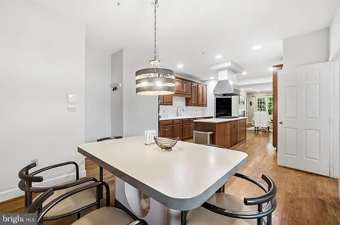 7809 Hidden Meadow Ter — Photo 11