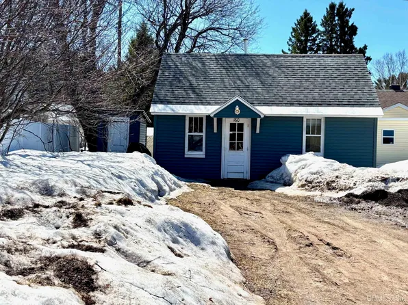 160 N Lilac St, Ishpeming, MI 49849