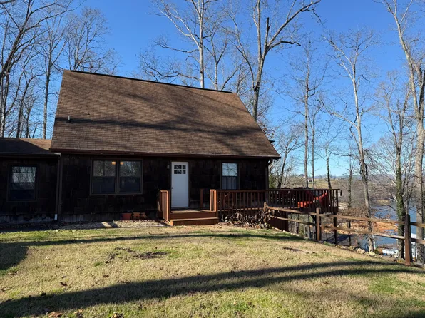 2066 Lakewood Dr, Morristown, TN 37814