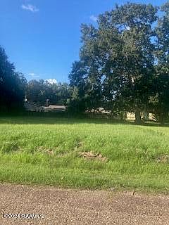 2nd image of 1020 S Shireview Cir