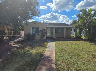 2722 Pierce St, Hollywood, FL 33020