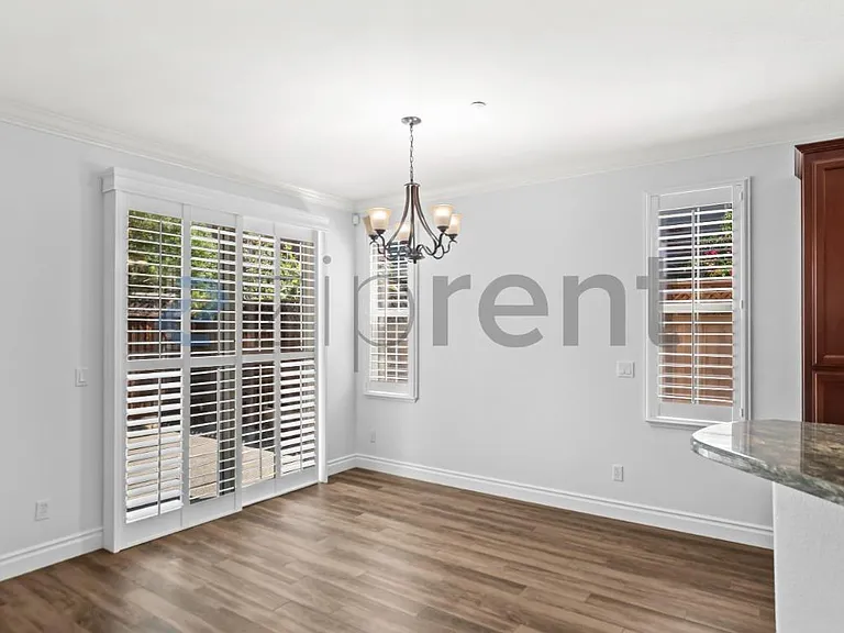 741 Tennyson Dr — Photo 8