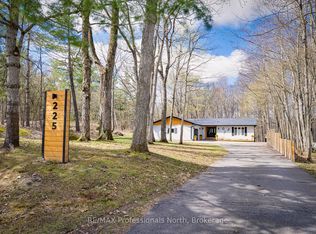 225 Blanchard St W, Gravenhurst, ON P1P1A8