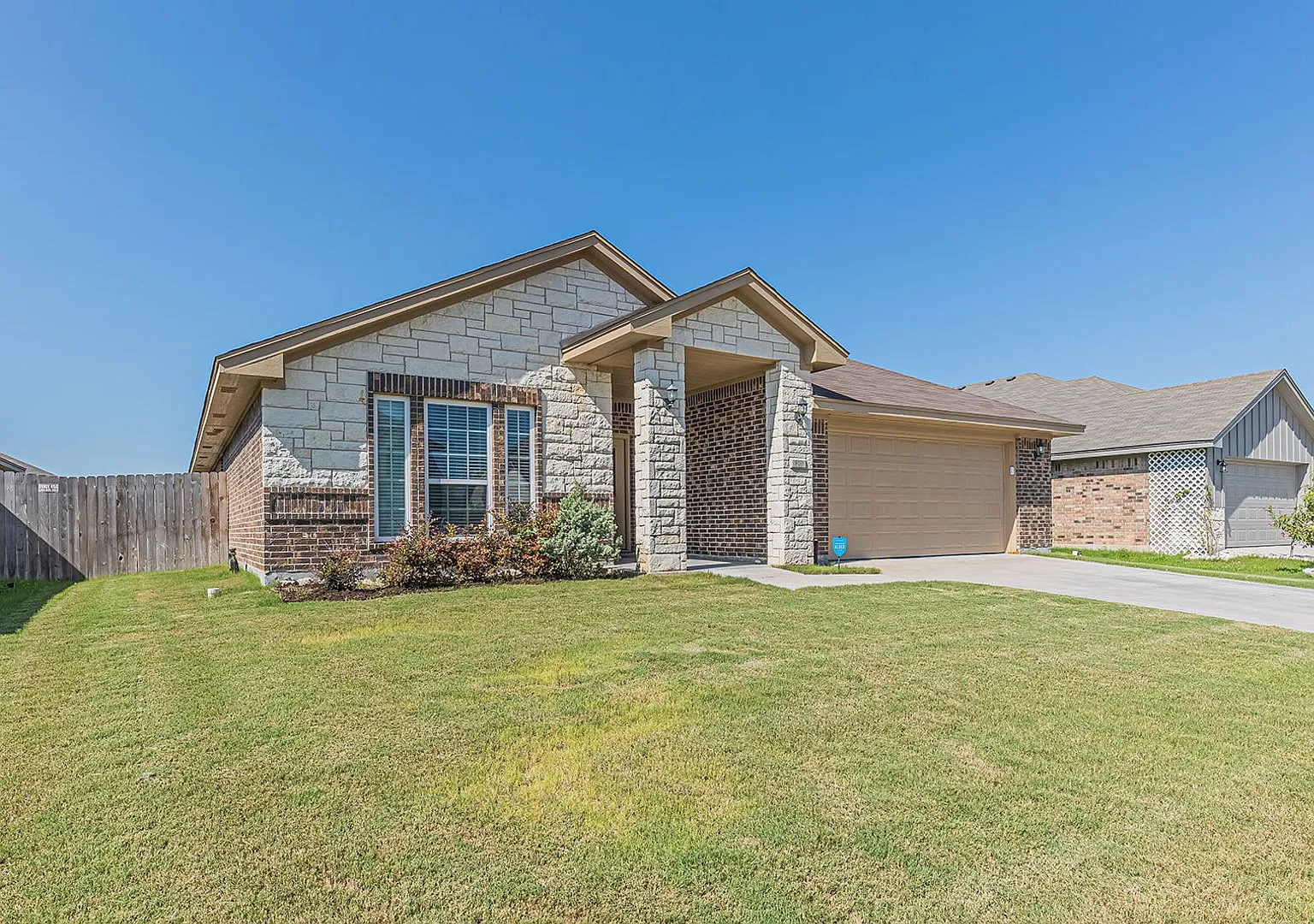 810 Earp Dr, Killeen, TX — Photo 1