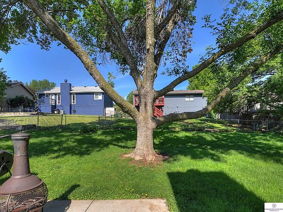5th image of 8604 S 143rd St