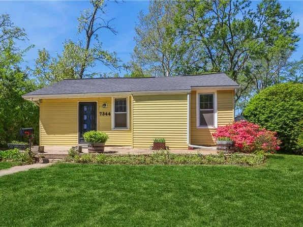 7344 Oak St, Kansas City, MO 64114