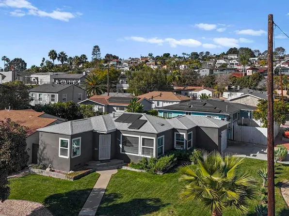 1780 Chalcedony St, San Diego, CA 92109