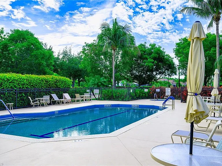 26700 Rosewood Pointe Dr #201 — Photo 32