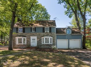 374 Hamilton Rd, Ridgewood, NJ 07450