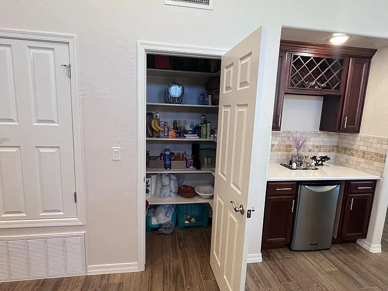 7442 Wooden Nickel Dr — Photo 27