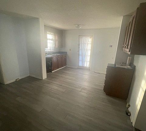4th image of 514 Hayes Ave