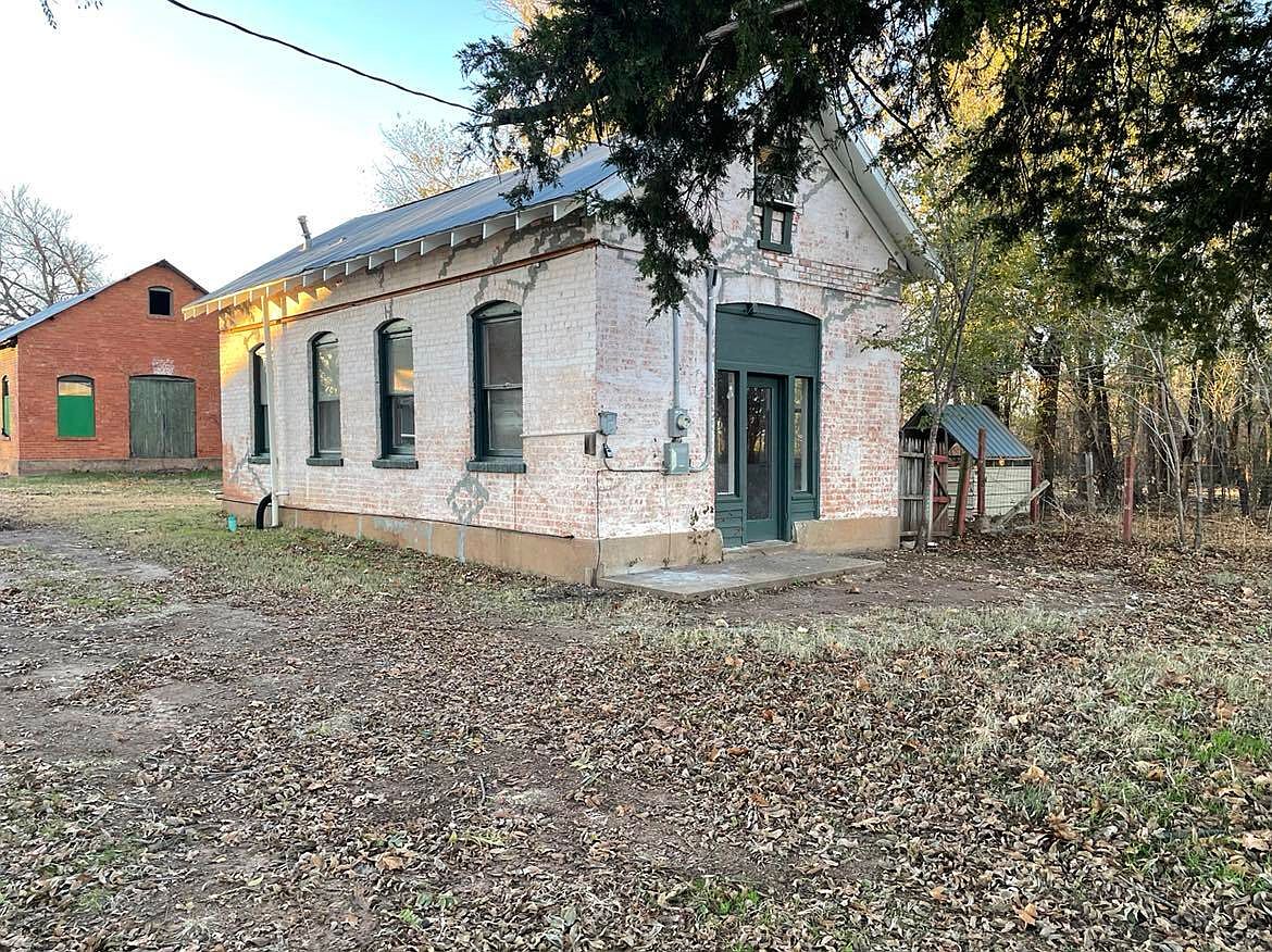 220 Beemer Rd 2, Guthrie, OK 73044 Zillow