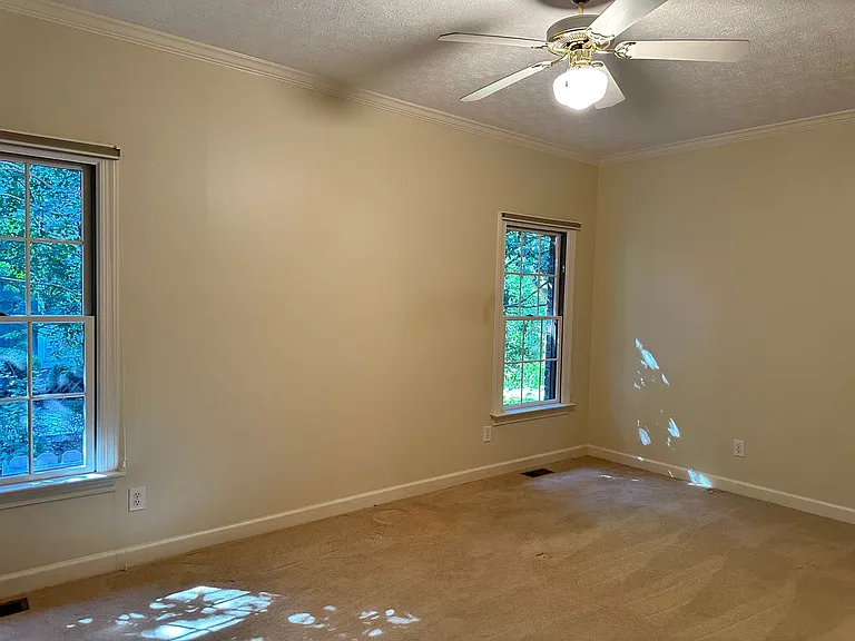 105 Cedar Rock — Photo 15