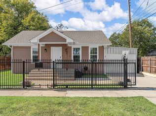 2704 N 19th St, Waco, TX 76708